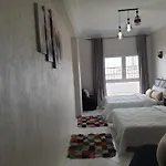 Beach Apartment Down Town